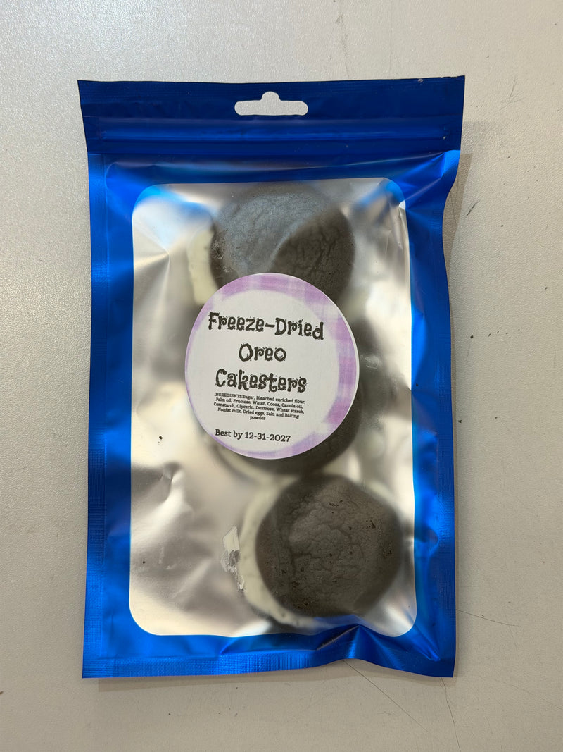 Freeze Dried Oreo Cakesters (3 Pieces)