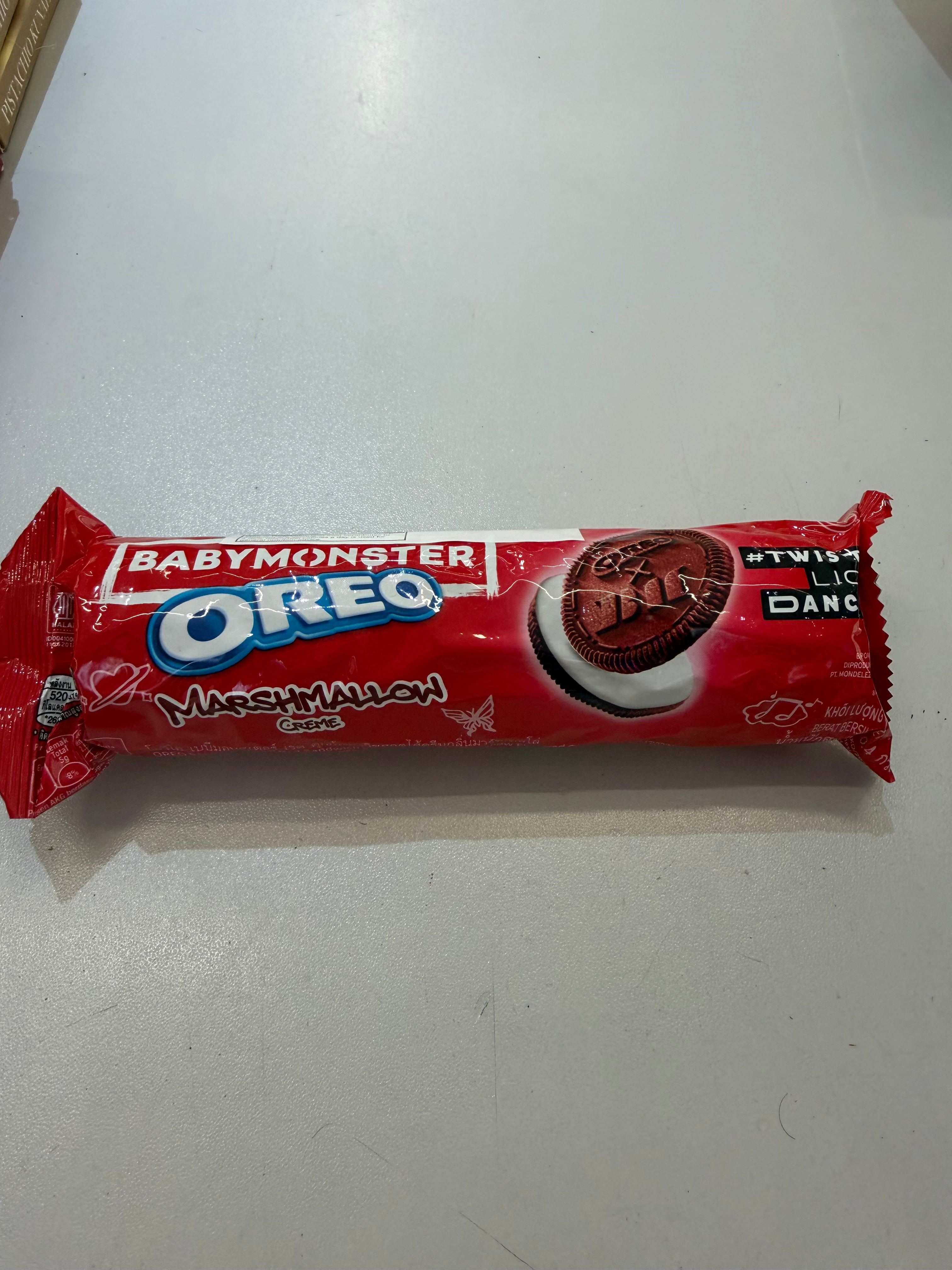 Oreo Baby Monster Marshmallow Crème (110g)